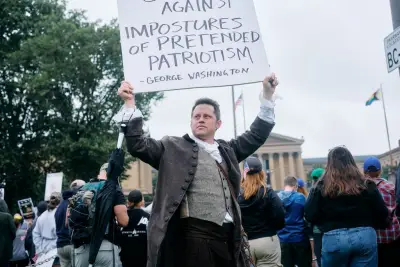 We don’t do kings here: Photos from Philadelphia’s ‘No Kings’ protest