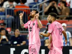 Lionel Messi scores twice as Inter Miami defeat Revolution