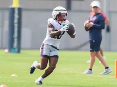 Kyle Williams idolized Stefon Diggs growing up, but doesn’t want Patriots teammate to know that